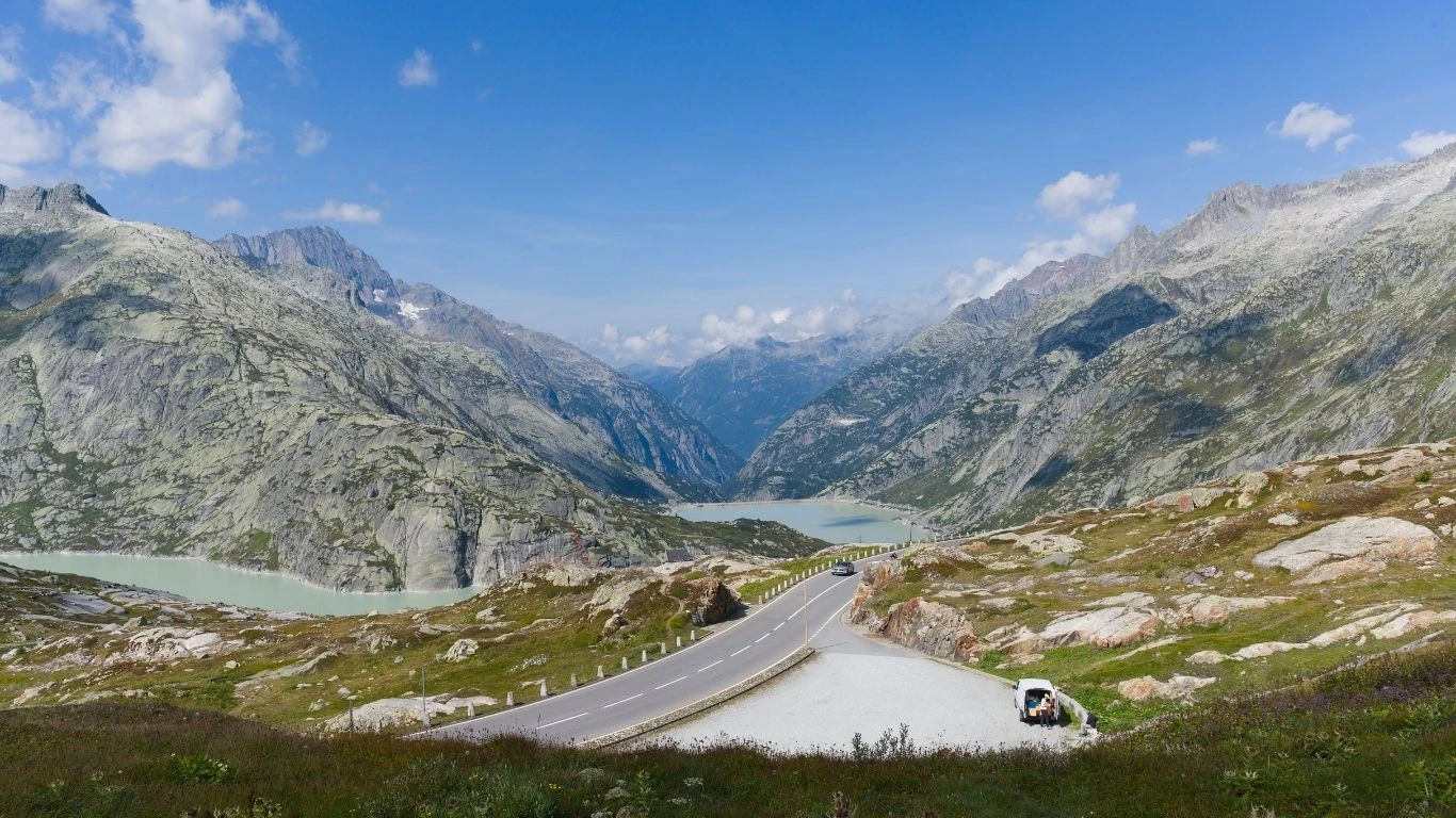 Best Swiss Mountain Passes